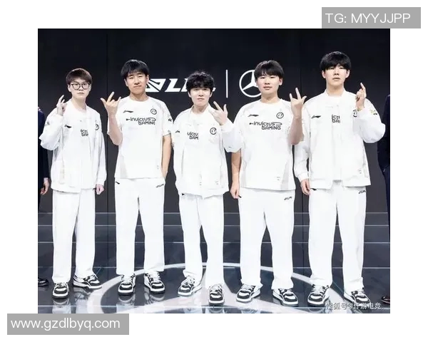 和平精英巨献:深入解析IG战队的竞技状态与未来发展方向 和平精英巨献:深入解析IG战队的竞技状态与未来发展方向