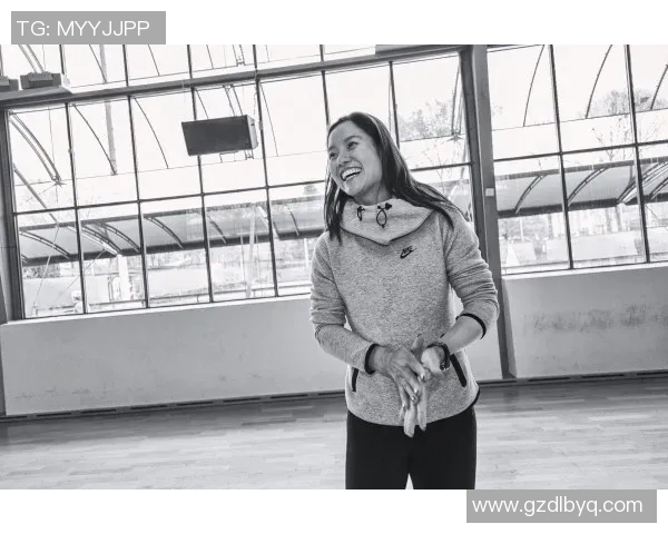 李芳专访:从青涩少女到足球明星的成长之路与心路历程回顾 李芳专访:从青涩少女到足球明星的成长之路与心路历程回顾