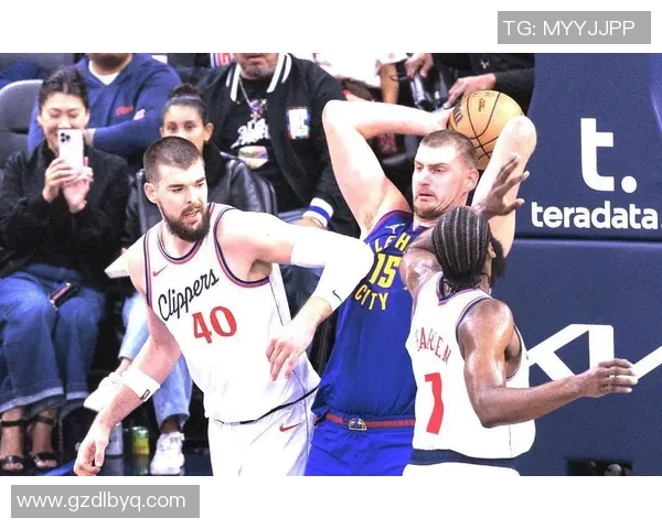 快船与掘金激战正酣2月25日NBA焦点对决精彩回顾