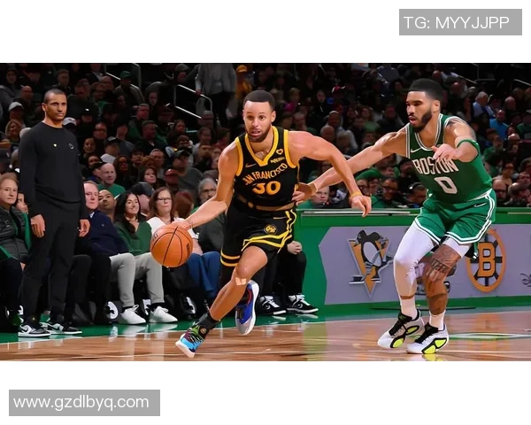 勇士队库里领衔对决步行者全力争胜精彩瞬间回顾 勇士队库里领衔对决步行者全力争胜精彩瞬间回顾