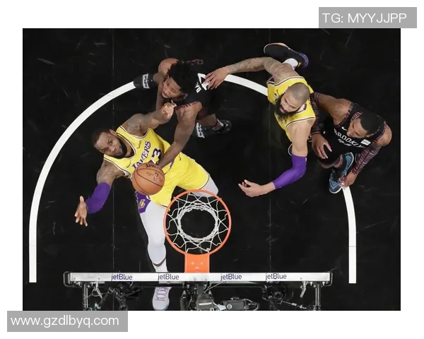 欧文领衔篮网对决湖人精彩比赛回顾与分析