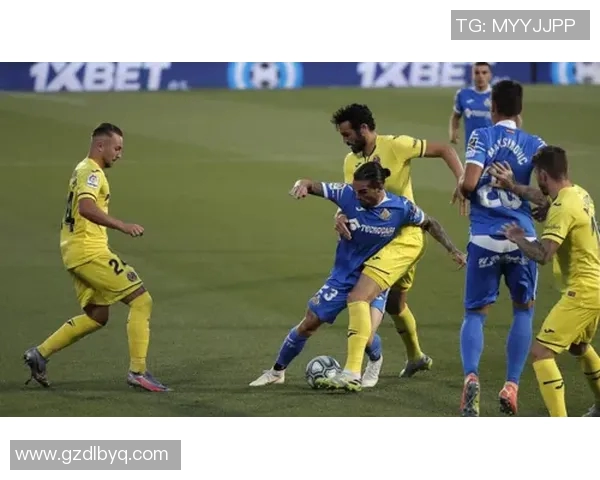 汉堡队与奥厄的激烈对决谁能在赛场上笑到最后