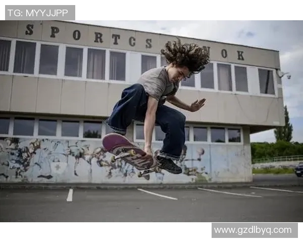 刘敏独家分享滑板技巧与心得体会助你轻松入门滑板世界